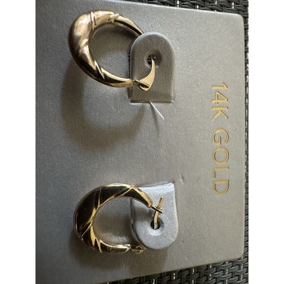14K Solid Yellow Gold Bundle Of 2 Small Hoop Earrings Textured Dainty - Picture 3 of 12